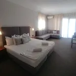 Hotel Family Muses