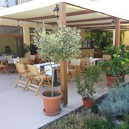 Family Muses 3* سوزوبول